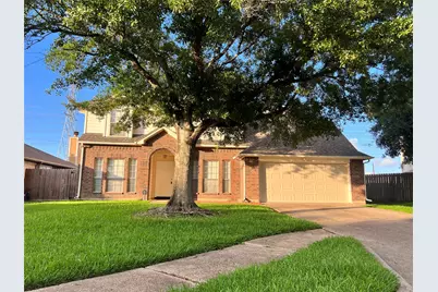 510 Oak Briar Drive, Kemah, TX 77565 - Photo 1
