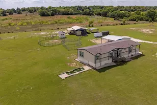 10976 Whiterock Rd, Bremond, TX 76629 - Photo 3