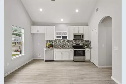 396 Westchase, Montgomery, TX 77316 - Photo 9