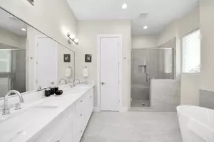 5935 Beall St, Houston, TX 77091 - Photo 29