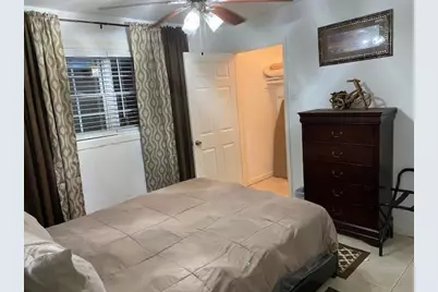 9642 Intervale Street, Houston, TX 77075 - Photo 13