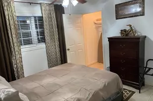 9642 Intervale St, Houston, TX 77075 - Photo 13