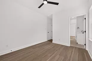 8110 Carver Rd, Houston, TX 77088 - Photo 17