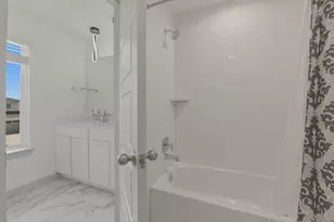 12815 Harlesden Ln, Houston, TX 77047 - Photo 31