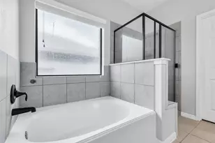 10211 Norway Spruce Ln, Tomball, TX 77375 - Photo 11