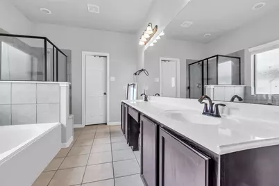 10211 Norway Spruce Lane, Tomball, TX 77375 - Photo 5