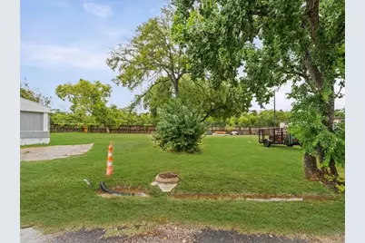 118 Canvasback N, Baytown, TX 77523 - Photo 11