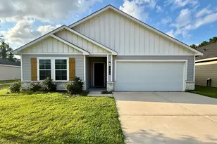 302 Del Monte Dr, Huntsville, TX 77320 - Photo 1
