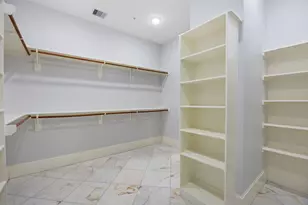 2020 Sabine St, Houston, TX 77007 - Photo 11