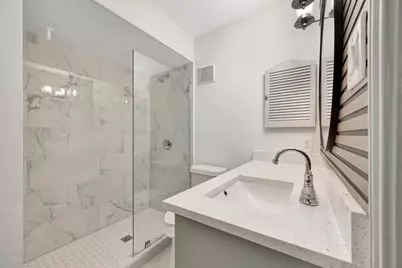 1601 S Shepherd Drive #138, Houston, TX 77019 - Photo 17