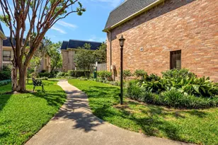 1601 S Shepherd Dr, Houston, TX 77019 - Photo 1