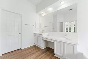 15702 Twisting Springs Dr, Cypress, TX 77433 - Photo 13