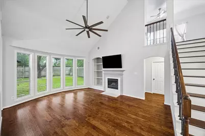 8123 Clarion Way, Houston, TX 77040 - Photo 11