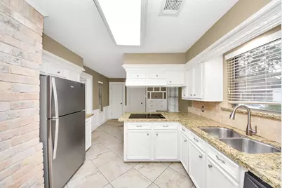 12463 Oak Park Drive, Houston, TX 77070 - Photo 15