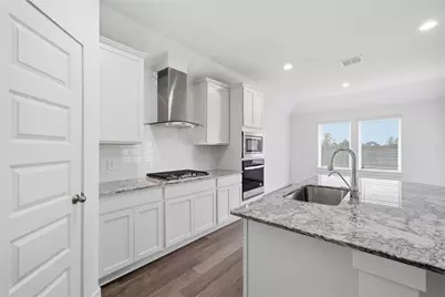 4216 Valley Glen Lane, League City, TX 77573 - Photo 7