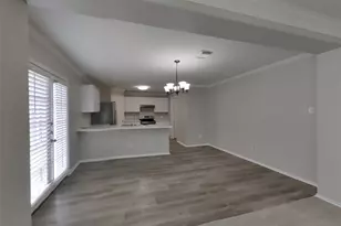 12607 Rio Grande Ln, Rosharon, TX 77583 - Photo 5