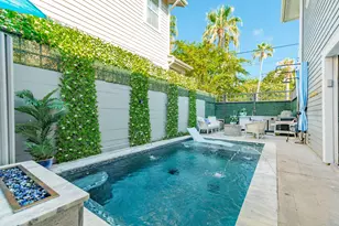 1701 Rosenberg St, Galveston, TX 77550 - Photo 31