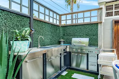 1701 Rosenberg Street, Galveston, TX 77550 - Photo 33