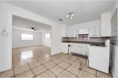 3329 Stassen Street, Houston, TX 77051 - Photo 15