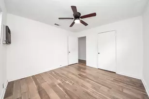 3329 Stassen St, Houston, TX 77051 - Photo 23