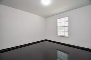 2015 Treasure Mountain Dr, Spring, TX 77388 - Photo 9