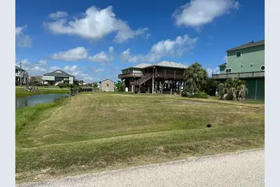 934 / 936 Clara, Crystal Beach, TX 77650 - Photo 7