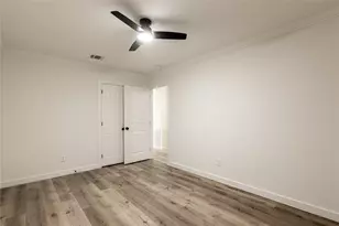 12211 Appleby Dr, Houston, TX 77031 - Photo 23