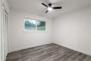 12211 Appleby Dr, Houston, TX 77031 - Photo 27
