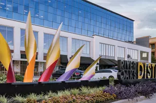 2126 Briarglen Dr, Houston, TX 77027 - Photo 3