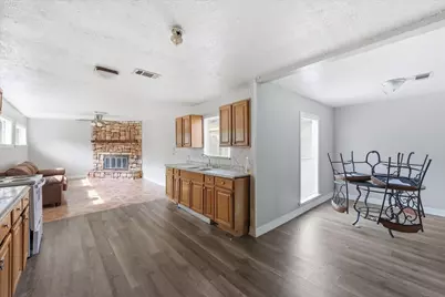 2230 Toledo Street, Beaumont, TX 77703 - Photo 9