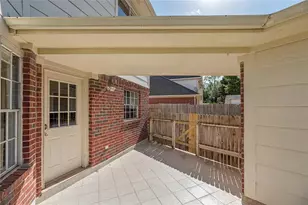 215 Birch Hill Dr, Sugar Land, TX 77479 - Photo 13