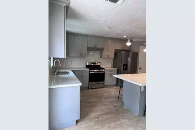 7819 Trabajo Drive, Houston, TX 77083 - Photo 5