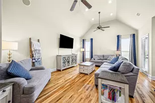 210 Grove St, Houston, TX 77020 - Photo 7