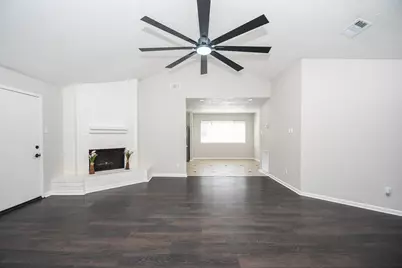 6906 Grant Drive, Richmond, TX 77469 - Photo 3