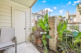 1515 Sandy Springs Rd, Houston, TX 77042 - Photo 23