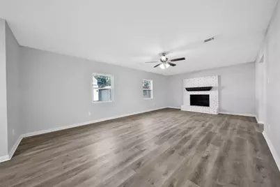 13426 Balcrest Drive, Houston, TX 77070 - Photo 9