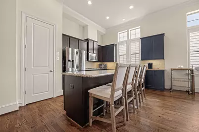 10929 Upland Park, Houston, TX 77043 - Photo 19
