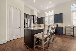 10929 Upland Park, Houston, TX 77043 - Photo 19