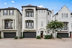 10929 Upland Park, Houston, TX 77043 - Photo 3