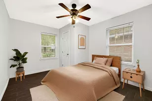 8810 Reamer St, Houston, TX 77074 - Photo 15