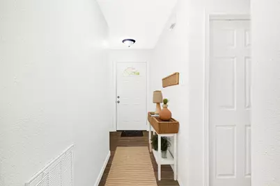 8810 Reamer Street, Houston, TX 77074 - Photo 3