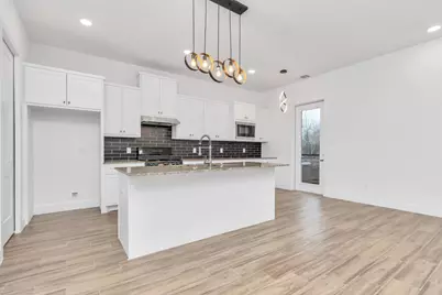 5616 Savyon Drive, Houston, TX 77091 - Photo 9