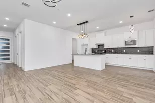 5616 Savyon Dr, Houston, TX 77091 - Photo 17