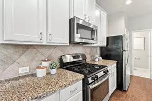 8323 Lamond Ln, Houston, TX 77095 - Photo 9