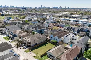 835 Lawrence St, Houston, TX 77007 - Photo 11