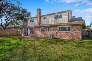 12007 Bloomington Ln, Meadows Place, TX 77477 - Photo 25