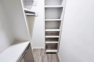 3900 Woodchase Dr, Houston, TX 77042 - Photo 17