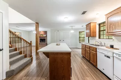 3660 Red Bud Lane, Huntsville, TX 77340 - Photo 9