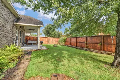 108 Woodridge Crossing, Clute, TX 77531 - Photo 19