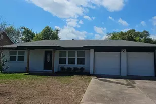 2228 Erickson St, La Marque, TX 77568 - Photo 1